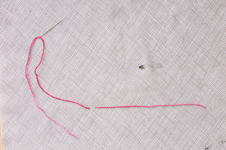 Tie Quilting How to Tie a Quilt Mother Earth News